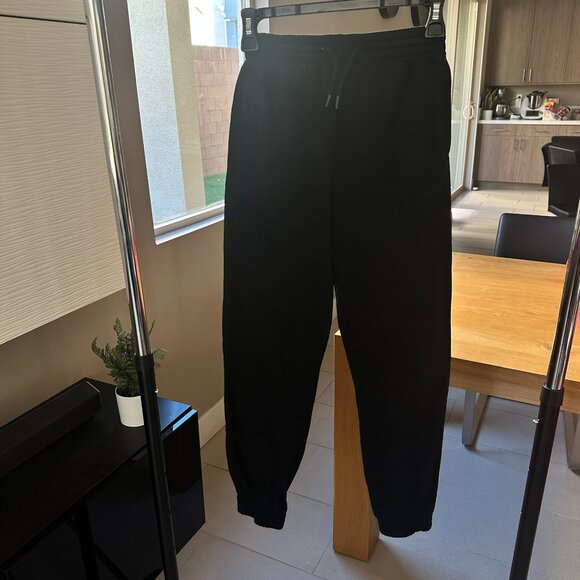 H&M - Black sweatpants - Picture 1 of 1